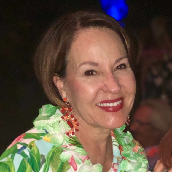 Meet your Posher, Kim - Picture 1 of 1